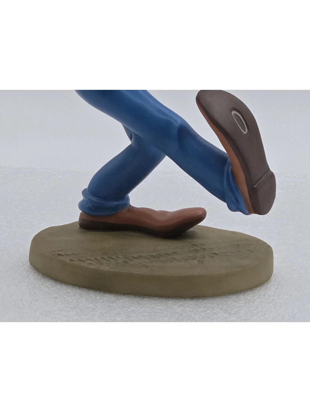 WDCC Disney Goofy Moving Day Oh The World Owes Me A Livin Figure NIB Sealed COA